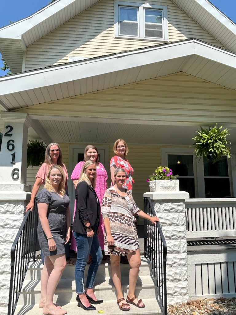 Right At Home - Cedar Rapids